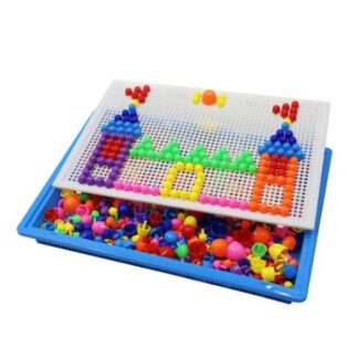 Puzzle Pinezki Grzybki: Twoje dziecko wkracza w świat kreatywnej zabawy, odkrywając radość z tworzenia własnych wzorów i komponowania kolorów!