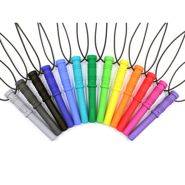 gryzak miecz „ARK's Bite Saber® – medyczny gryzak w formie naszyjnika o długości 9,7 cm, dostępny w różnych kolorach i twardościach, bezpieczny dla dzieci i dorosłych, Made in USA”